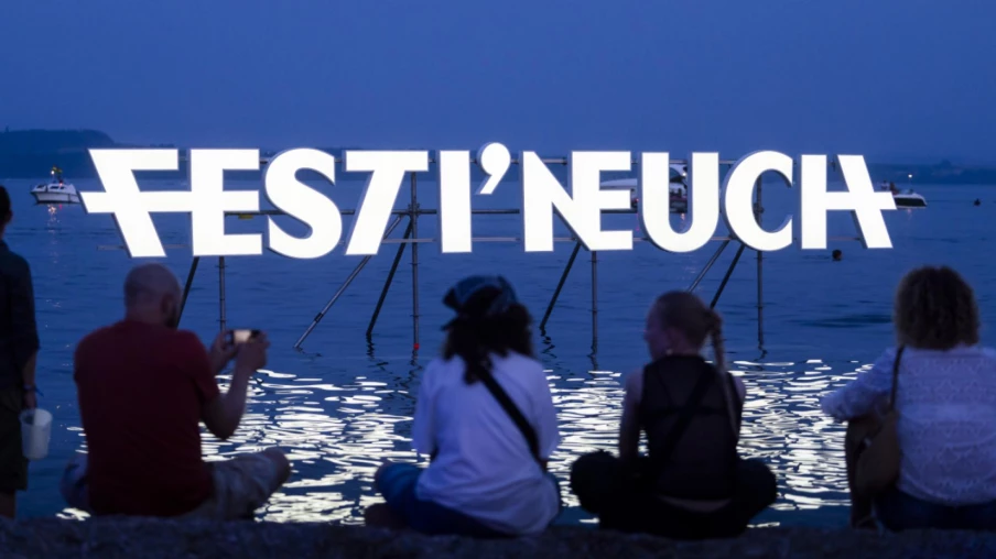 Festi'neuch : 60'000 festivaliers à Neuchâtel sur les Jeunes-Rives