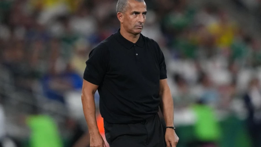 Tunisie : Sabri Lamouchi limogé, Mondher Kebaier prend l'intérim