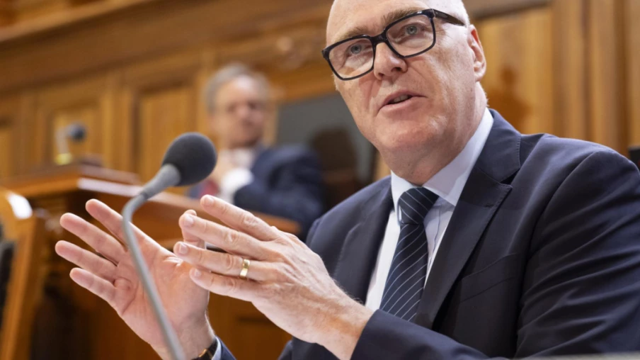 Suisse : le Parlement demande un accord avec l'UE sur la défense