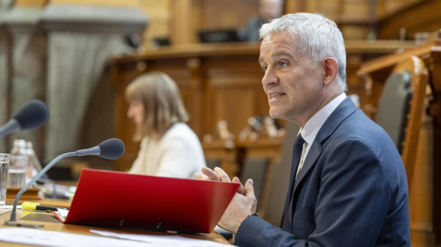 Suisse : le Conseil des États veut accélérer les procédures d'asile