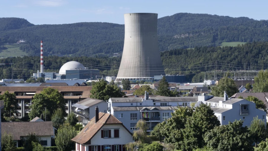Le Parlement relance le nucléaire en Suisse, le peuple décidera