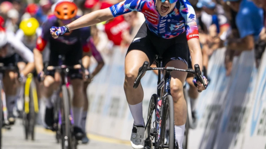 Bäckstedt s'impose à Bad Ragaz, Longo Borghini garde le maillot jaune