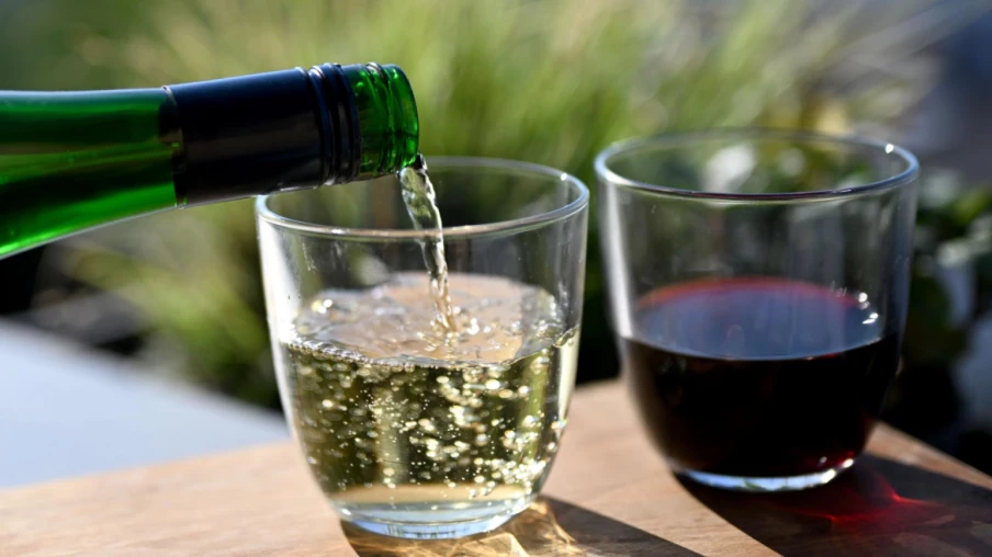 Nouvelles règles d’importation du vin vivement critiquées