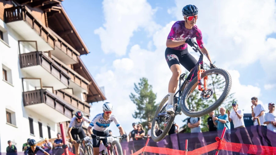 Coupe du monde cross-country : Ronja Blöchlinger 2e derrière Rissveds