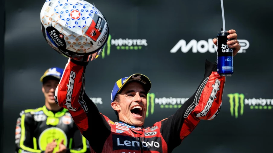 Marc Marquez remporte le Grand-Prix devant Ogura et Bagnaia