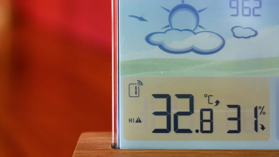 Canicule dans les écoles fribourgeoises: l'Etat interpellé