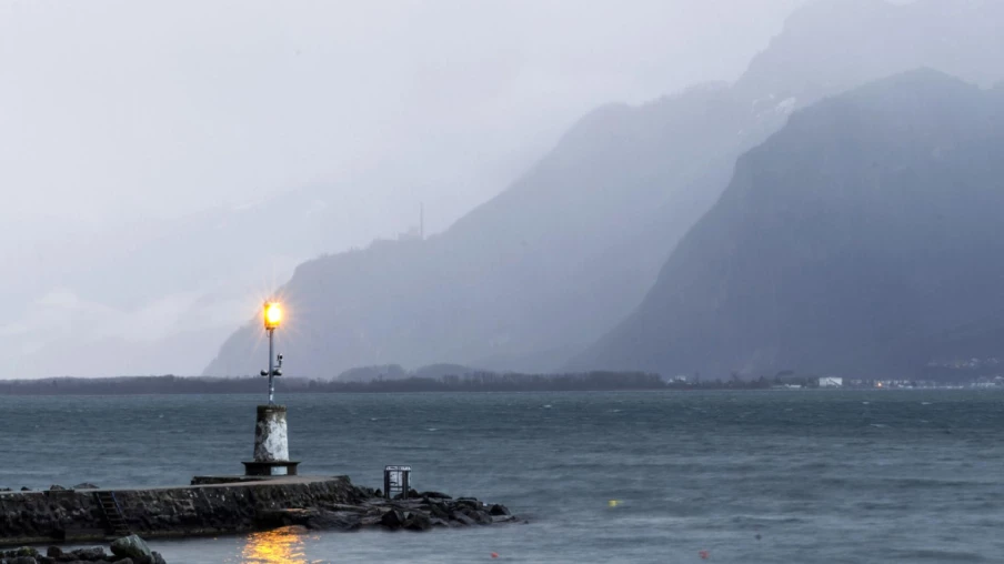 Lacs romands : 36 feux d'alerte modernisés en LED