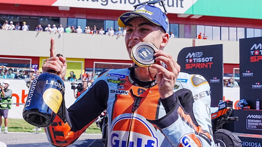 Raul Fernandez (Aprilia) remporte le sprint MotoGP à Assen
