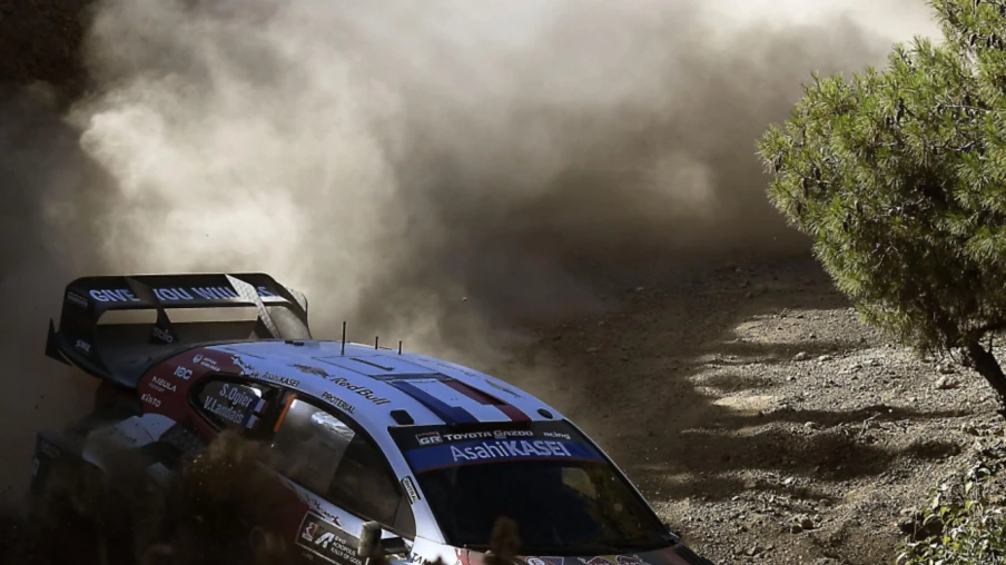 Ogier remporte le Rallye de l'Acropole devant Neuville