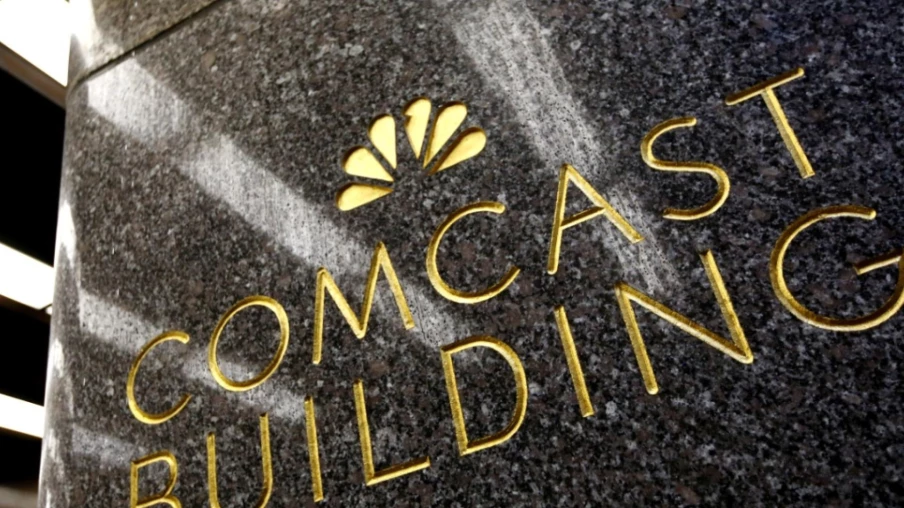 Comcast se scinde : NBCUniversal et Sky réunis dans une filiale média