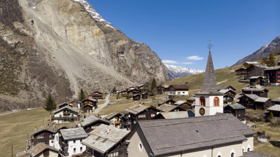 Randa (VS) : chute mortelle d'un randonneur à la cabane de l'Europe