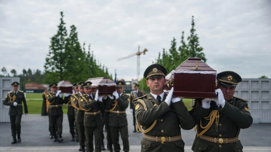 Guerre en Ukraine : plus de 2 millions de victimes militaires