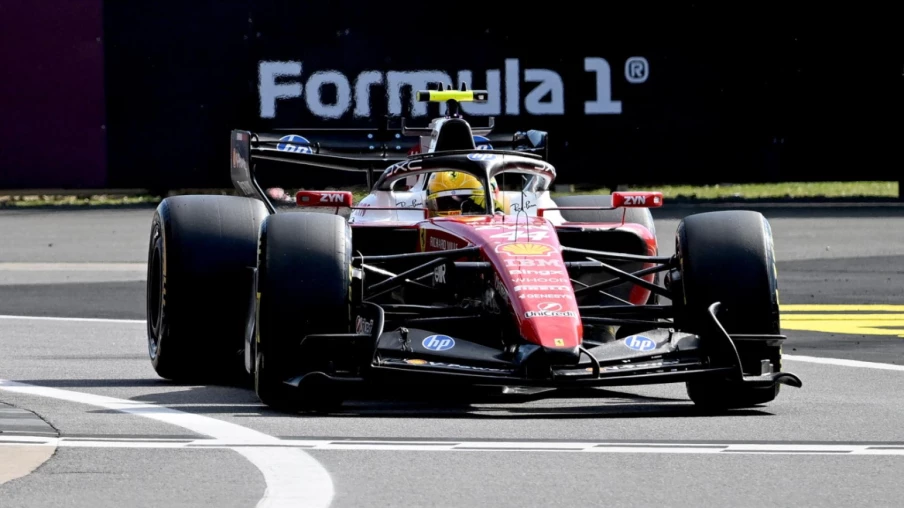 Lewis Hamilton en pole au sprint de Silverstone avec Ferrari