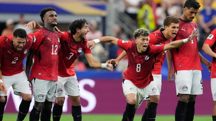L'Égypte se qualifie pour les 8es de la Coupe du monde aux tirs au but