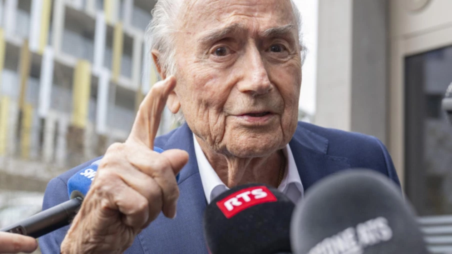 Sepp Blatter : où va la FIFA après l'affaire Balogun ?
