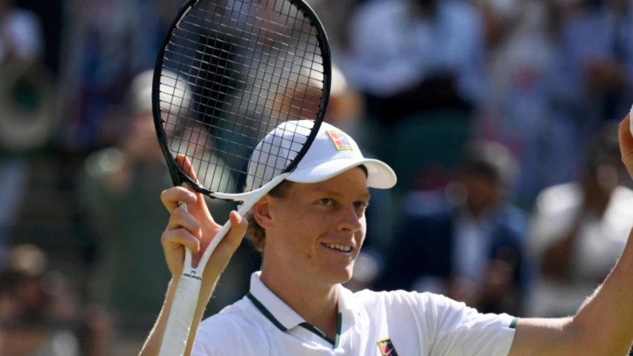 Sinner élimine Struff et rejoint les demi-finales à Wimbledon