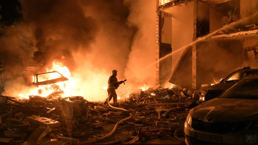 Kiev : plusieurs explosions après des frappes de missiles balistiques