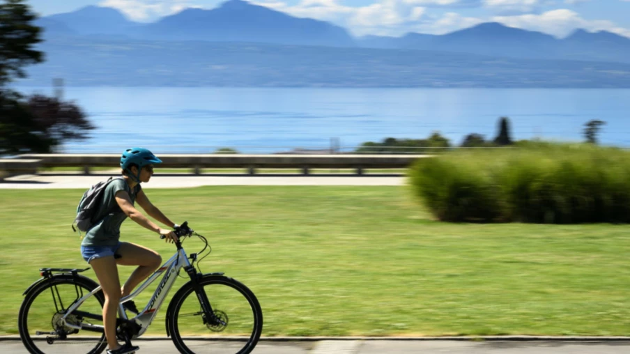 À Lausanne, des adultes apprennent le vélo grâce aux cours Pro Vélo