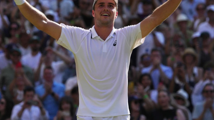 Arthur Féry : parcours de rêve à Wimbledon, qualifié en demi-finales