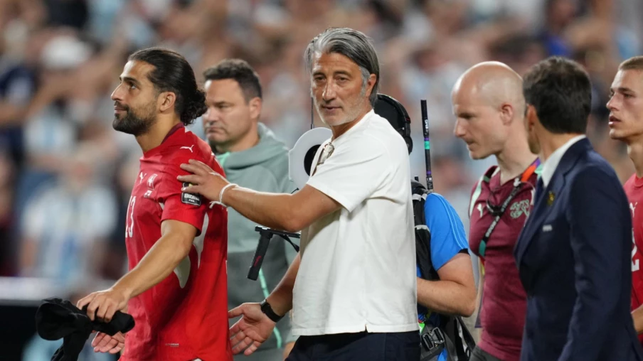 Murat Yakin dénonce l'expulsion d'Embolo après Suisse-Argentine