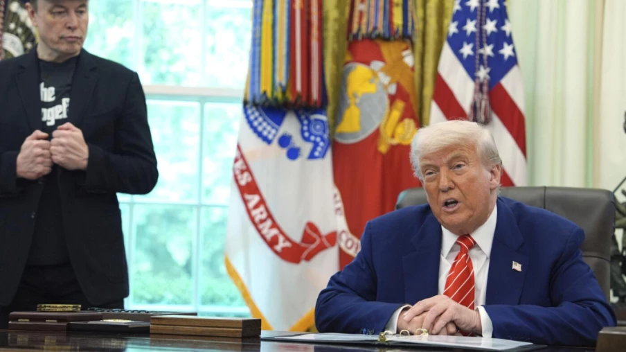 Rupture publique entre Donald Trump et Elon Musk : accusations, tensions et répercussions sur Tesla