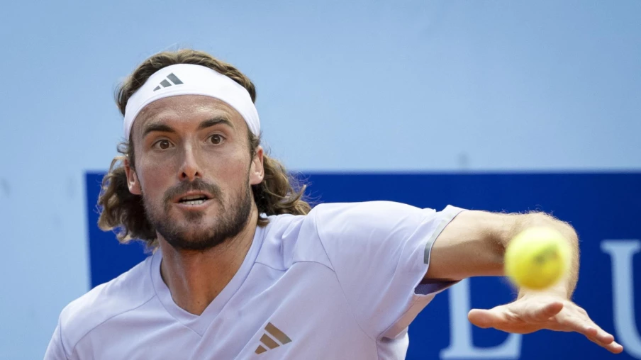 Tsitsipas bat Shevchenko et rejoint Collignon en finale à Gstaad