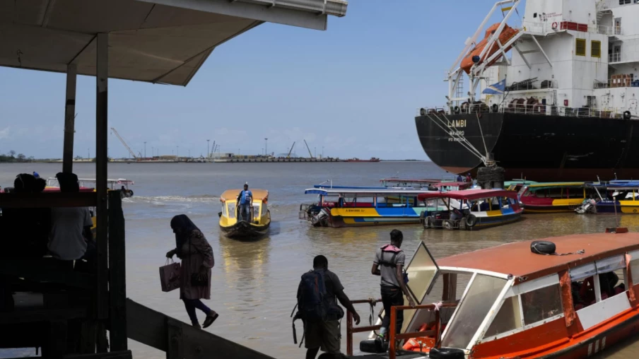Naufrage du ferry au Guyana : 27 morts et 83 disparus