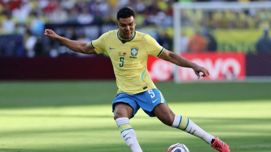 Casemiro rejoint l'inter miami de Messi, la MLS ouvre une enquête