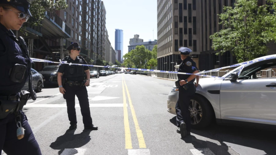 new york : un homme crie « allah akbar » et blesse deux personnes