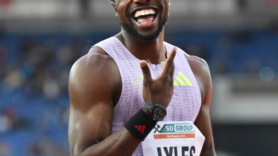 Lyles domine le 100 m en 9''79, meilleure performance mondiale 2026