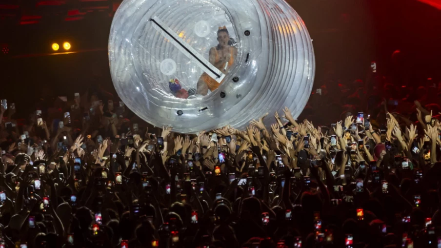 Katy Perry transforme Paléo en karaoké géant à Nyon