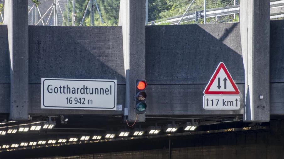 Incendie de camion au tunnel du Gothard : fermeture de trois heures et gros embouteillages