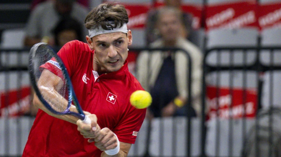 Hüsler battu en finale à Zoug pour son dernier tournoi