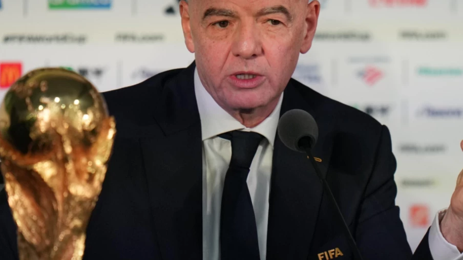 Infantino défend le Mondial 2026 et répond aux critiques