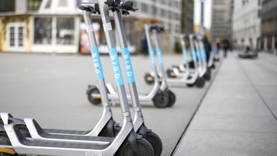 Trottinettes et vélos en libre-service bannis de Bruxelles dès septembre