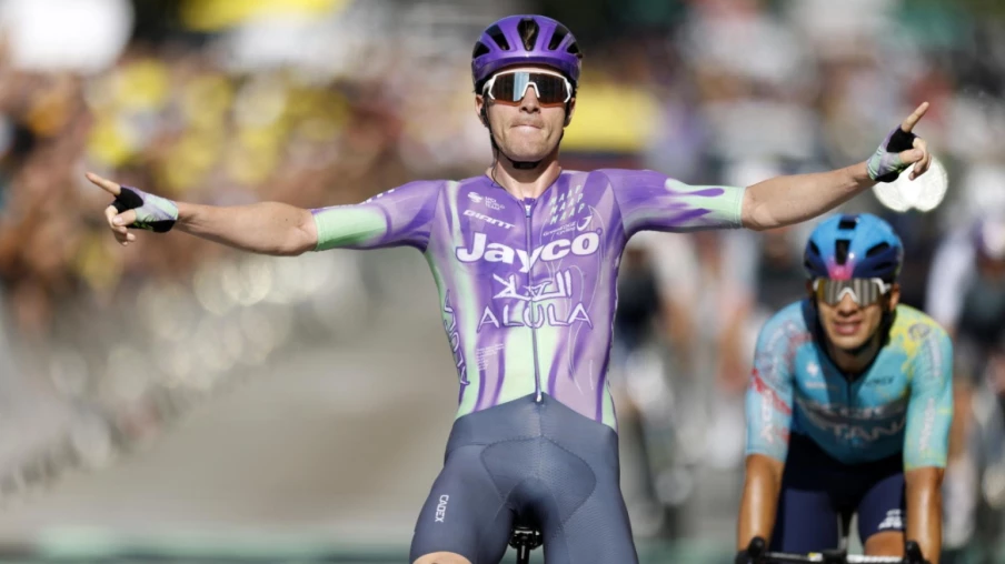 Mauro Schmid rejoint Pinarello Q36.5 pour trois ans