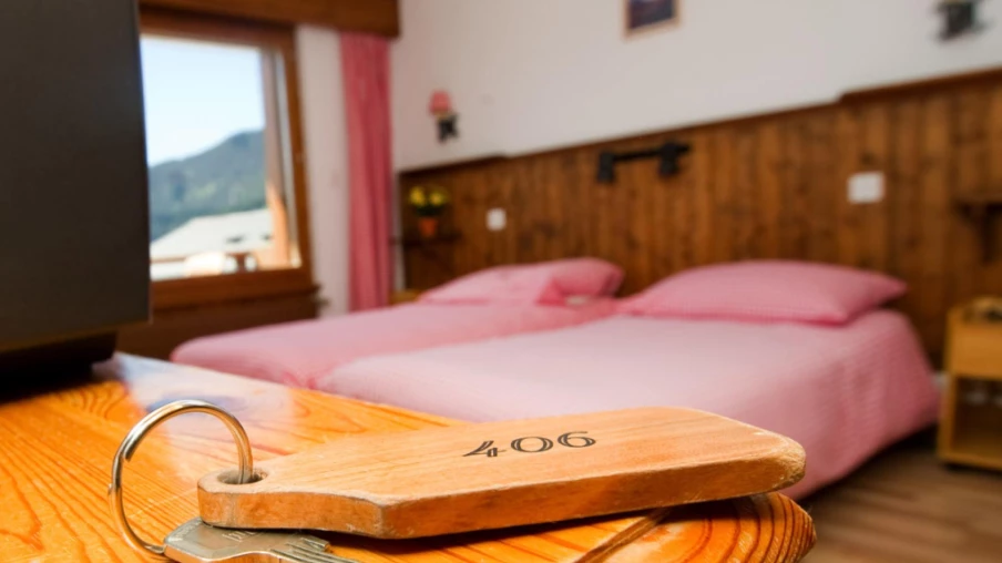 nuitées hôtelières en baisse en juin en Suisse