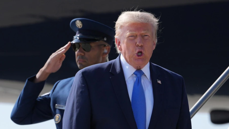Trump menace l'Iran : le détroit d'Ormuz doit ouvrir très bientôt