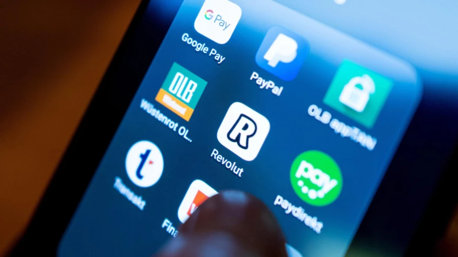 Revolut obtient une licence bancaire en France