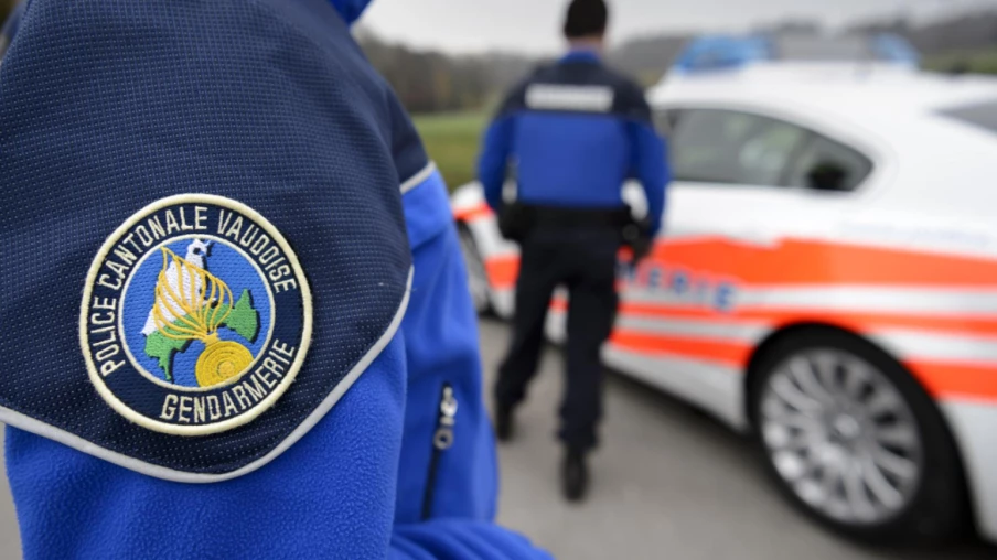 Un motard de 48 ans se tue à Rossinière (VD) lors d'un dépassement