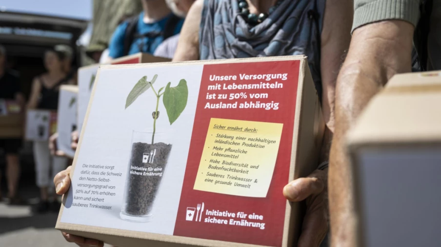 Guy Parmelin lance la campagne contre l'initiative sur l'alimentation