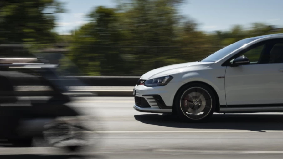 Impôt automobile à Genève : recours contre les jugements du TAPI