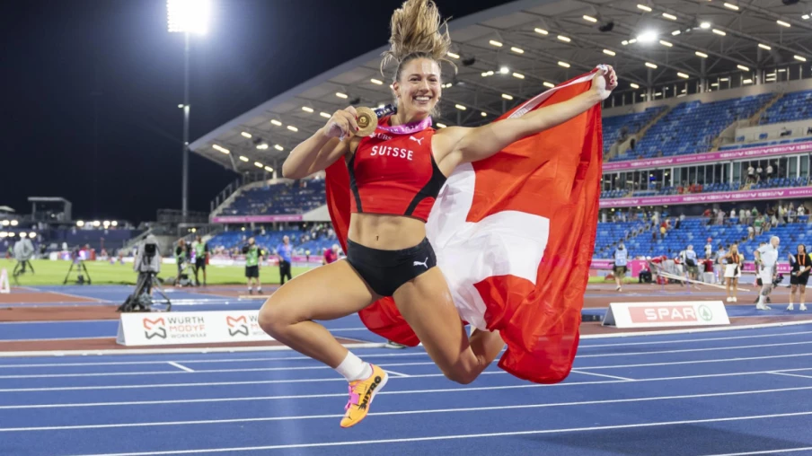 Angelica Moser conserve son titre européen au saut à la perche