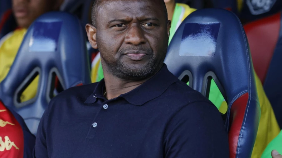 Patrick Vieira prolonge au Genoa comme entraîneur jusqu’en juin 2027