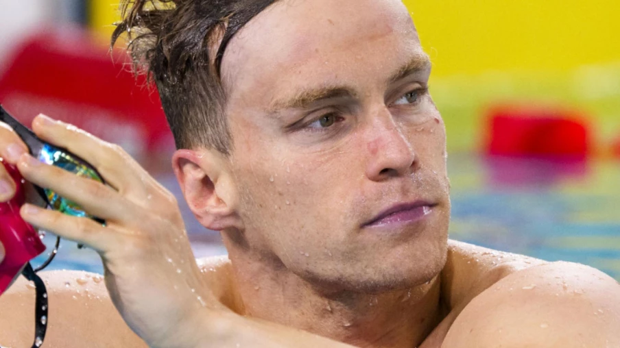 Roman Mityukov échoue en demi-finale du 100 m dos aux Europe de Paris