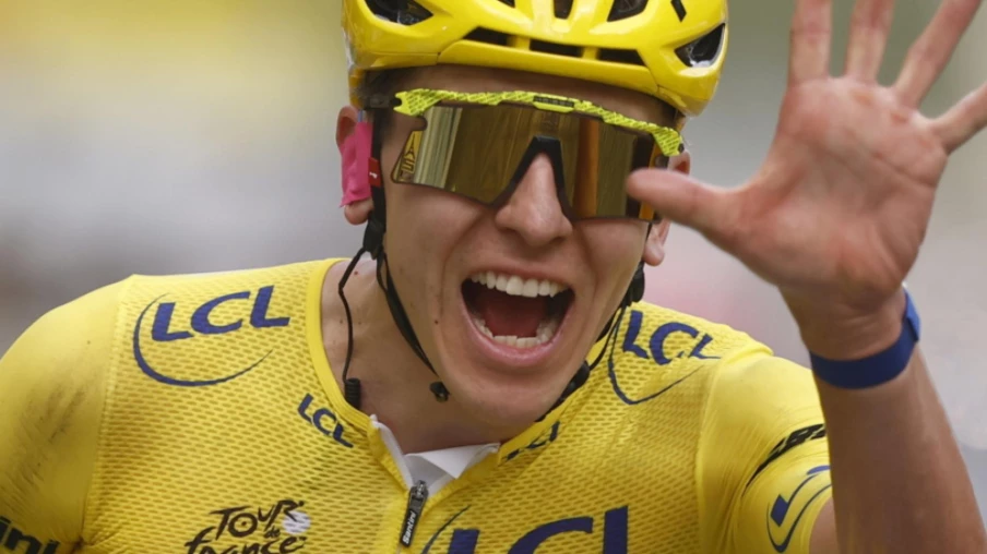 Pogacar vise la Vuelta et la trilogie des Grands Tours