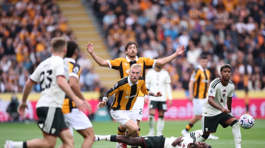 Manchester United battu 2-0 par le promu Hull City en Premier League
