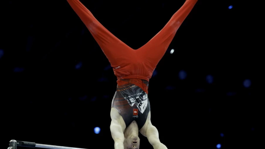 Noe Seifert rate le podium européen à la barre fixe à Zagreb