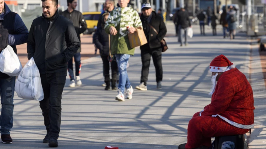 Formation continue : Caritas alerte sur les inégalités d'accès pour les adultes à faibles revenus