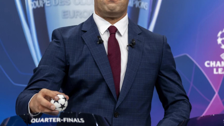 Anciens internationaux : appel au changement à la tête de la FIFA